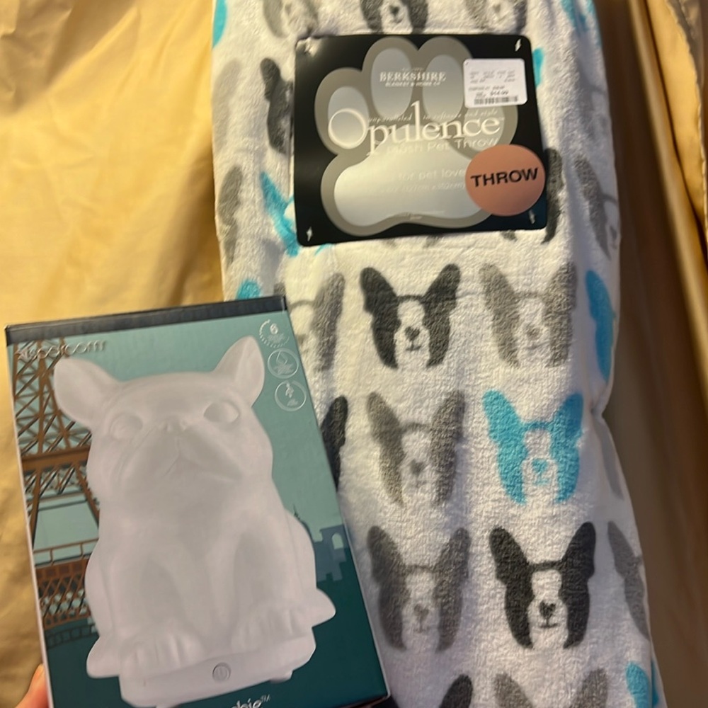 Frenchie gift set; plush blanket and diffuser